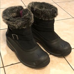 The North Face Women’s Chilkat III Pull-On